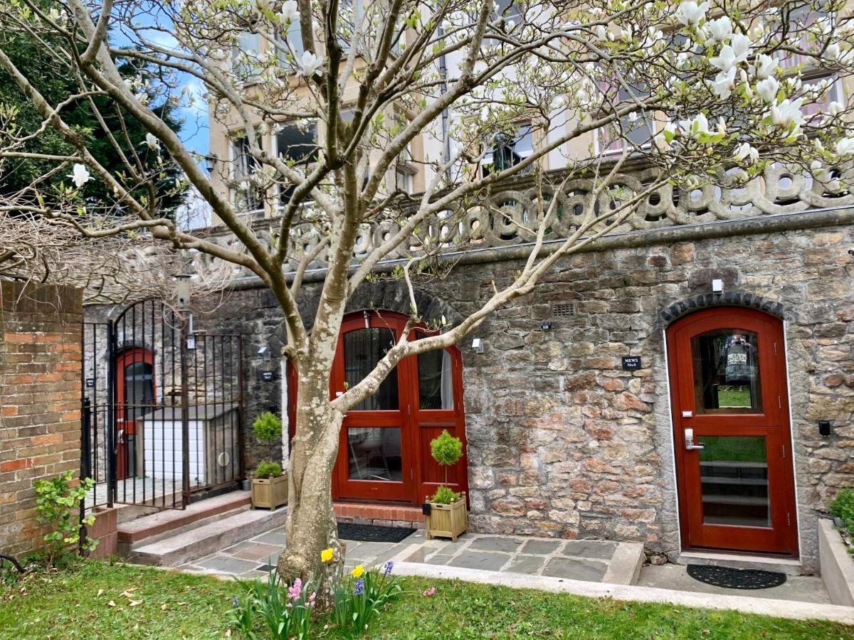 Ferndale Mews Bed and Breakfast Bristol Buitenkant foto