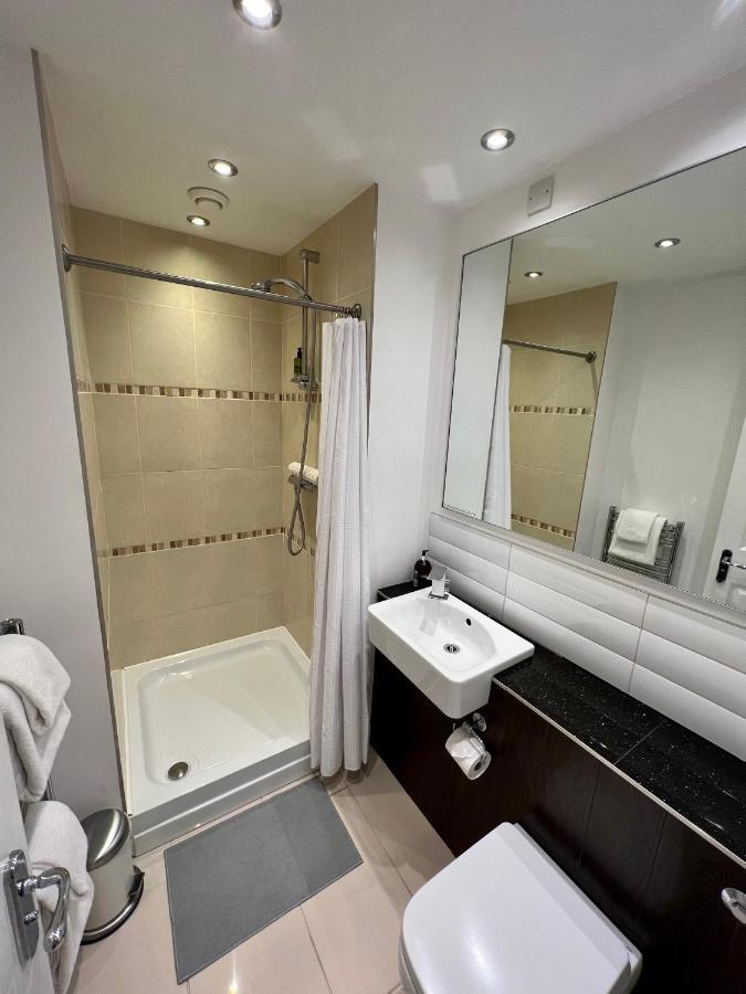 Ferndale Mews Bed and Breakfast Bristol Buitenkant foto